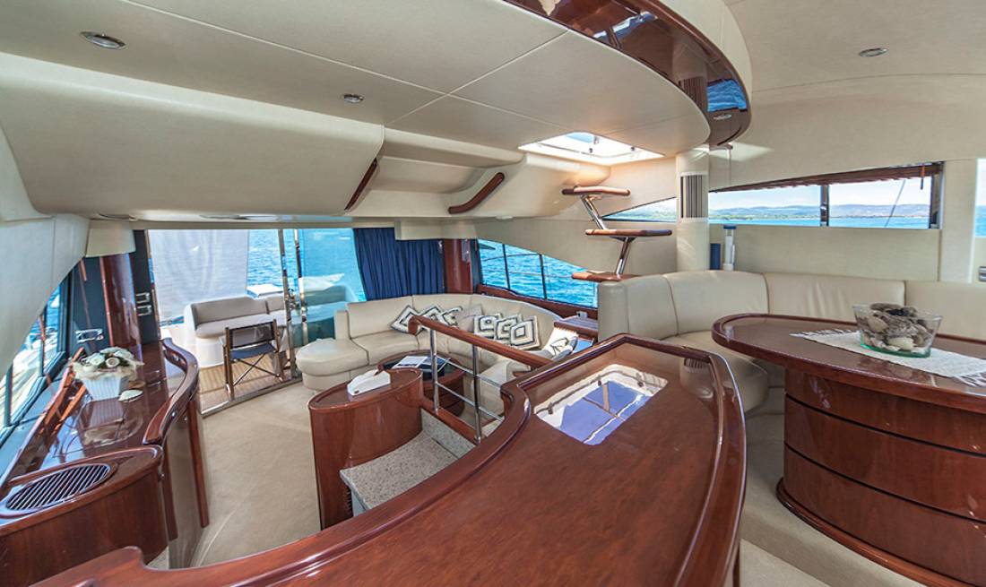 Yachts - Motor Yacht