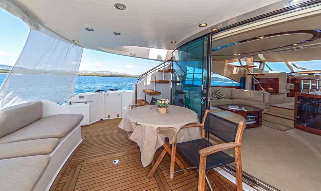 Yachts - Motor Yacht