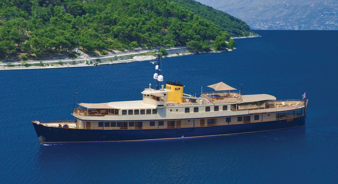 Yachts - Motor Yacht