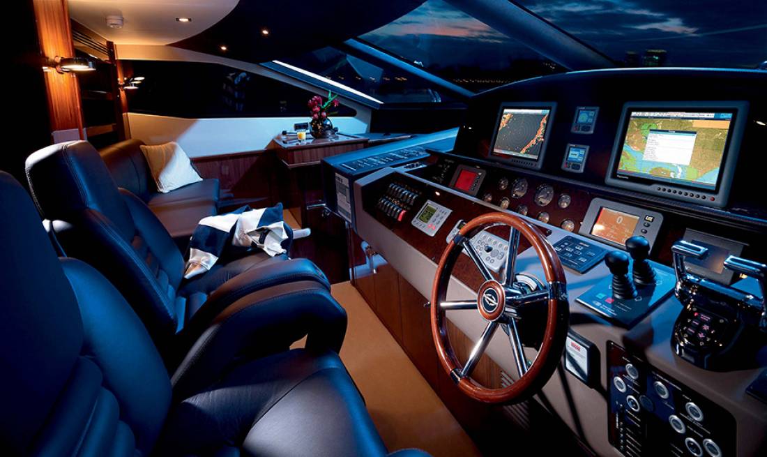 Yachts - Motor Yacht